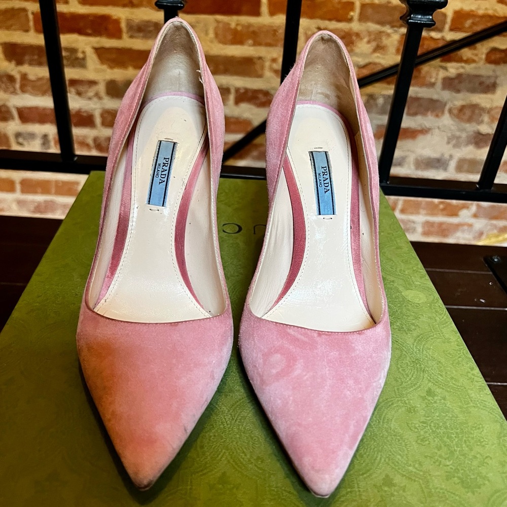 Prada Pink Suede Pointed-Toe Pumps - Picture 2 of 3